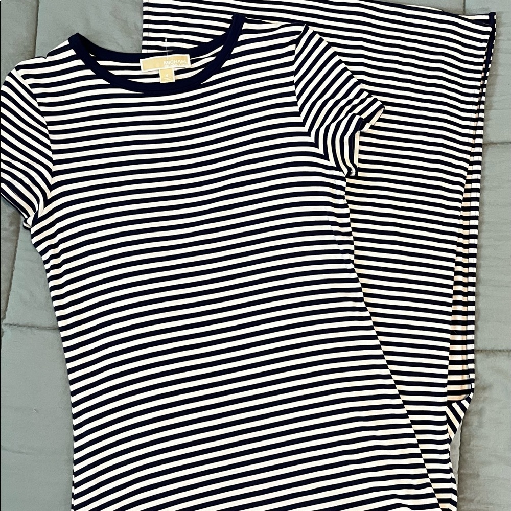 -SOLD- NWOT Micheal Kors Navy Striped Maxi Dress - Picture 7 of 13
